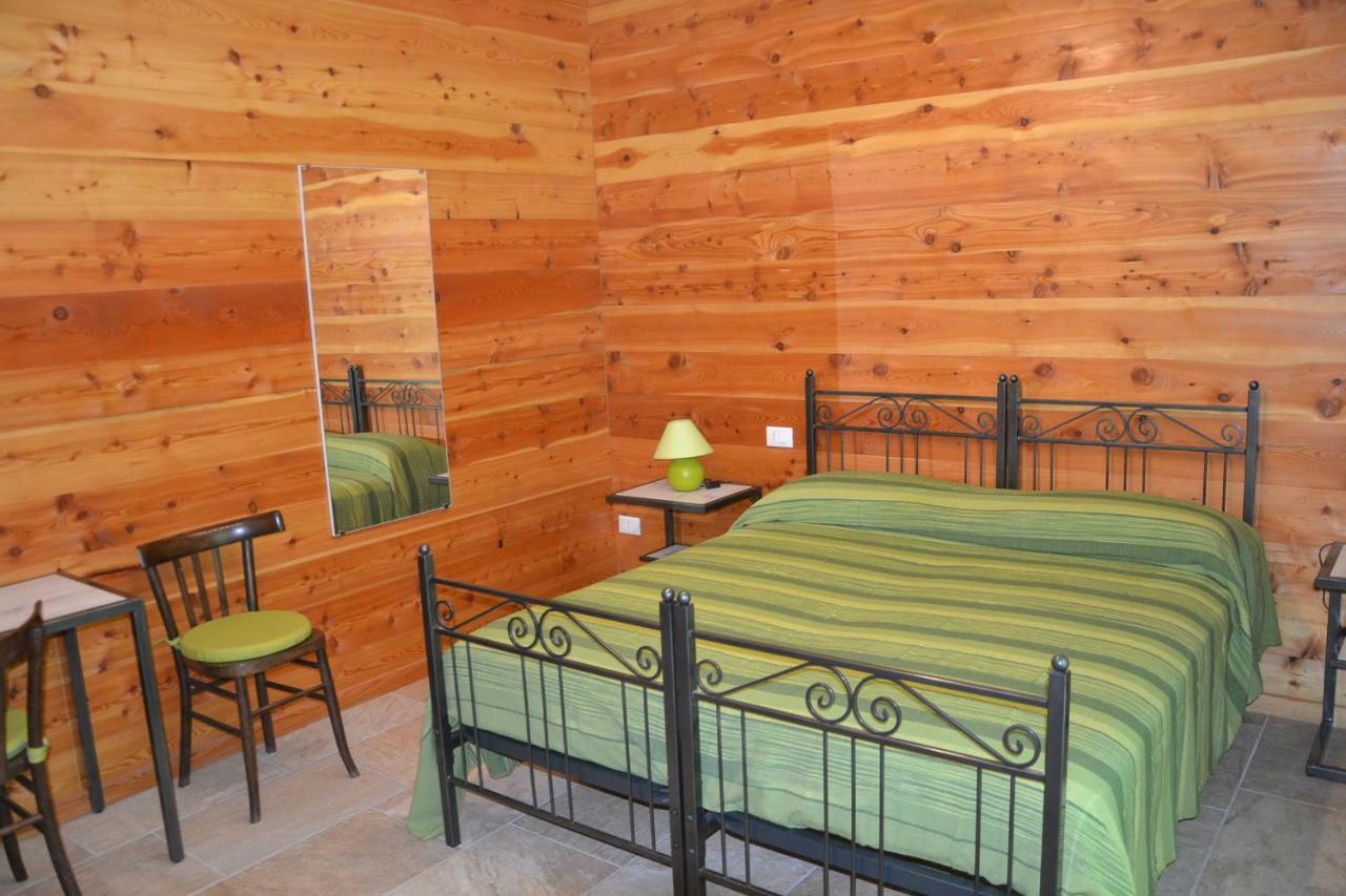 B&B L'Albero E Le Stelle Borgo San Dalmazzo Luaran gambar