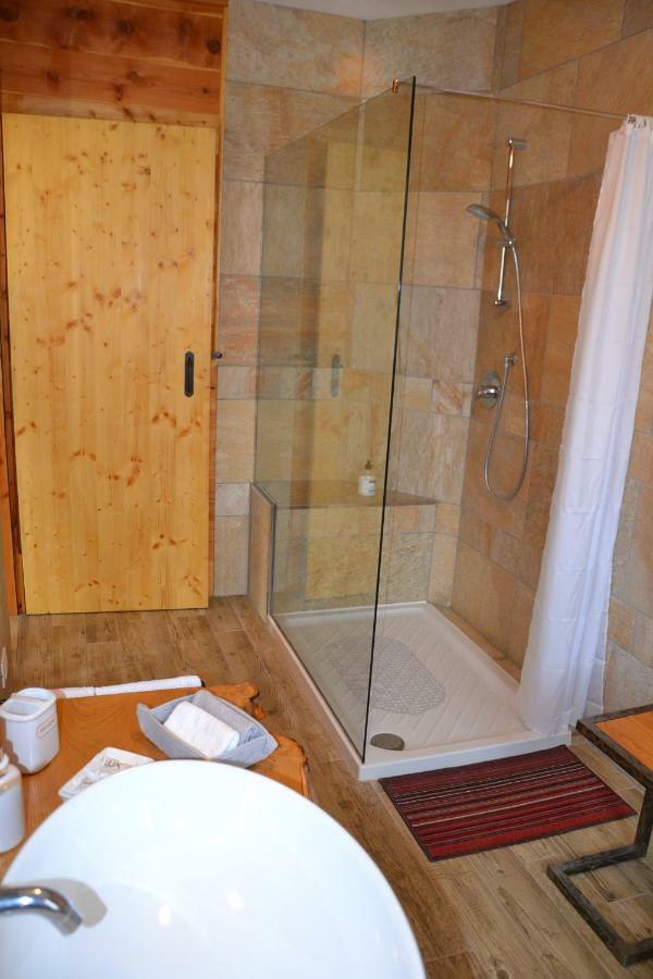 B&B L'Albero E Le Stelle Borgo San Dalmazzo Luaran gambar